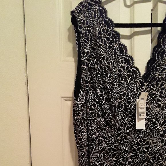 LONG DRESS WOMEN'S SIZE 3X BLACK AND BEIGE - Picture 2 of 4